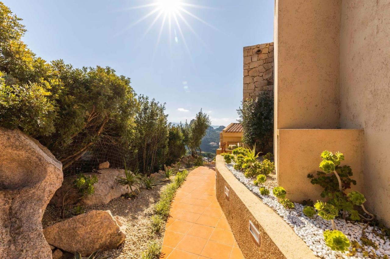 Villa Esmeralda - Free Wifi - With Swimming Pool 코스타 파라디소 외부 사진